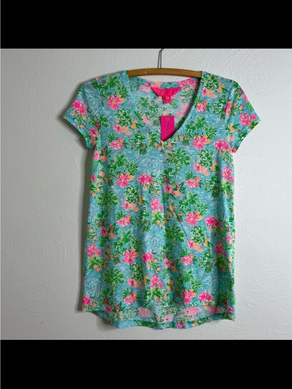 NWT Lilly Pulitzer x Disney Etta Tee Blue Ibiza Lilly Loves Disney L
